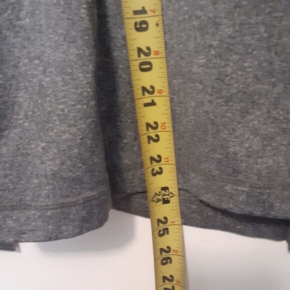 Danskin Now Semi-Fitted LS 1/4 Zip Thumb Holes Running Active Top Women’s M Gray - Picture 10 of 10